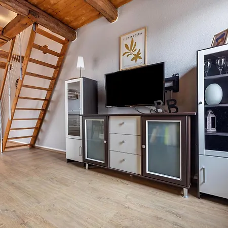 Modernes In Am Mueritzsee * Buchholz (Mecklenburg-Vorpommern)